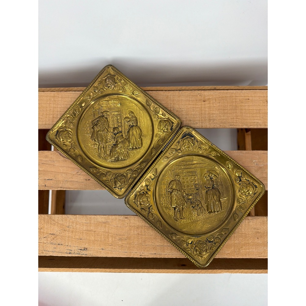 Vintage Elpec Brass‎ Wall Hanging Plaques Pair England Embossed Colonial Scenes